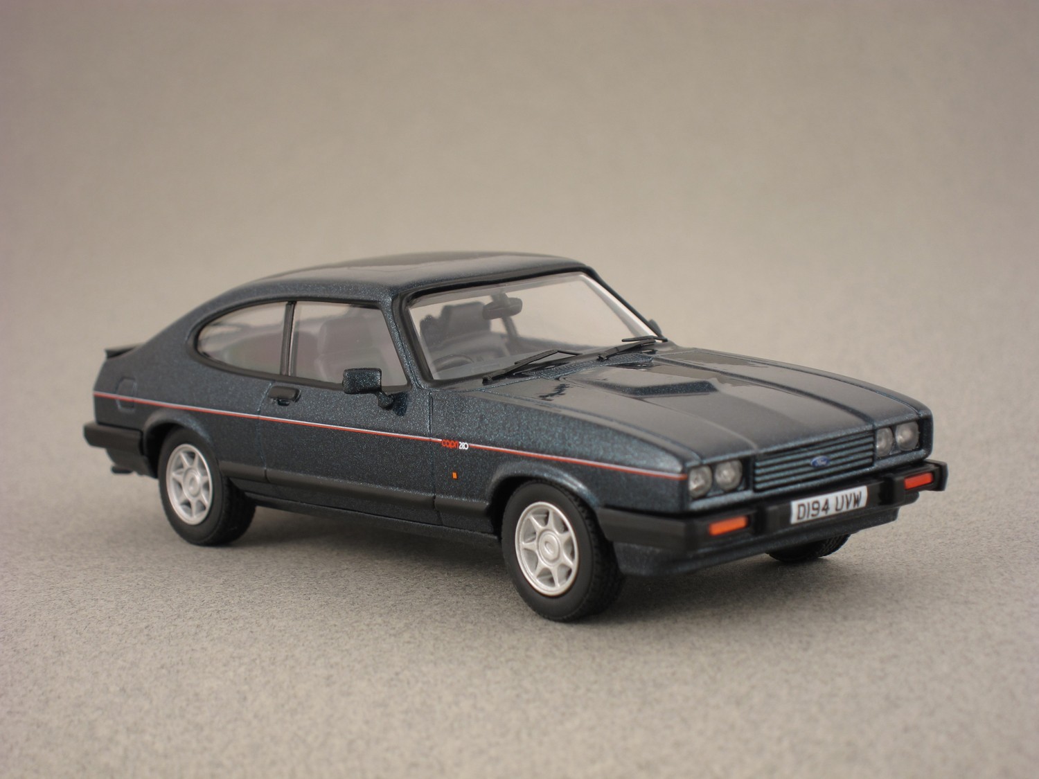 Ford Capri 280 (Vanguards) 1:43