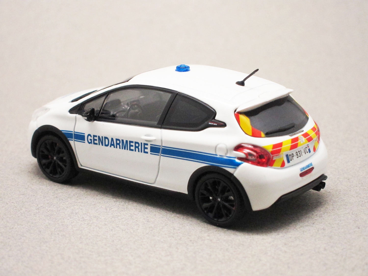 Peugeot 208 GTi 30th Gendarmerie 2014 Blanc 1/43 Norev 472829