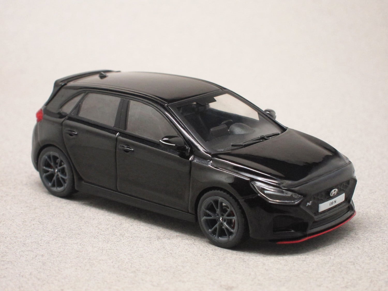 Hyundai i30N noire (Solido) 1/43e
